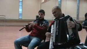 Петър Гочев акордеон и Борис Георгиев кавал