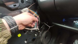 Honda Fit GD проблема с приводом складывания зеркал.