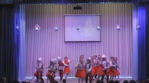 Народный детский ансамбль танца «Юность» - Русский танец «Зимняя проходочка».