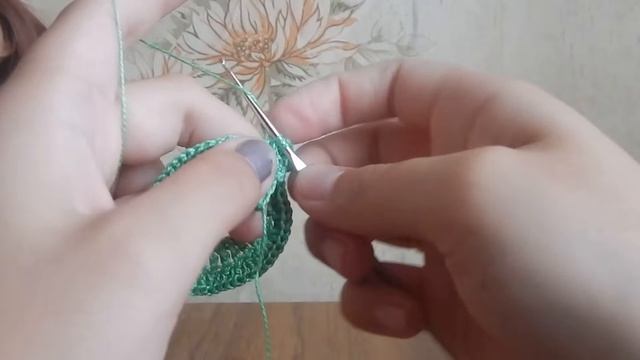 Одежда для кукол крючком. Юбка - Солнце клеш.