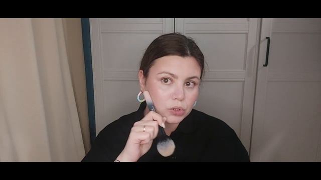 ЧТО? КУДА? ПОЧЕМУ? СКУЛЬПТОР, РУМЯНА, БРОНЗЕР, КОНСИЛЕР...КУДА И ЗАЧЕМ МЫ ЭТО НАНОСИМ? смотреть онлайн