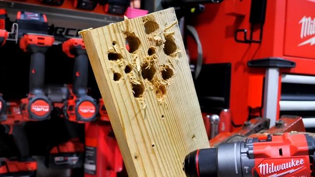Small and MIGHTY!! Gen 3 Milwaukee M12 FUEL Hammer Drill Driver and Impact Driver Review смотреть онлайн