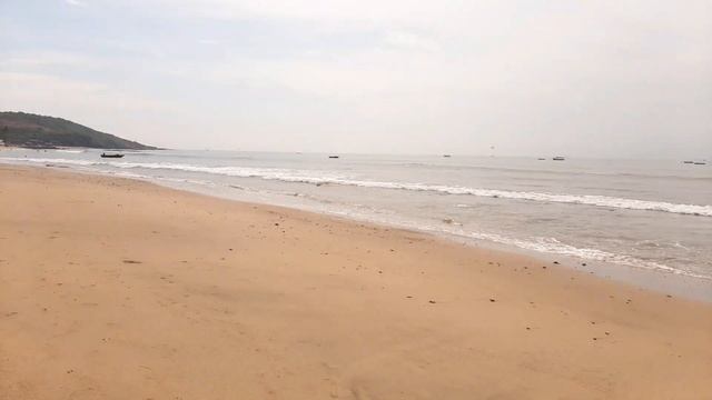 Exploring Anjuna Beach, Goa INDIA | Travel Tips and MORE | Anjuna Beach 2021 | Goa Latest Video 202