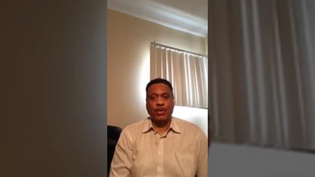 Why Shopping Sherlock смотреть онлайн