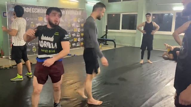 РИЗВАН ММА. Схватки. Москва метро Люблино работаем. смотреть онлайн