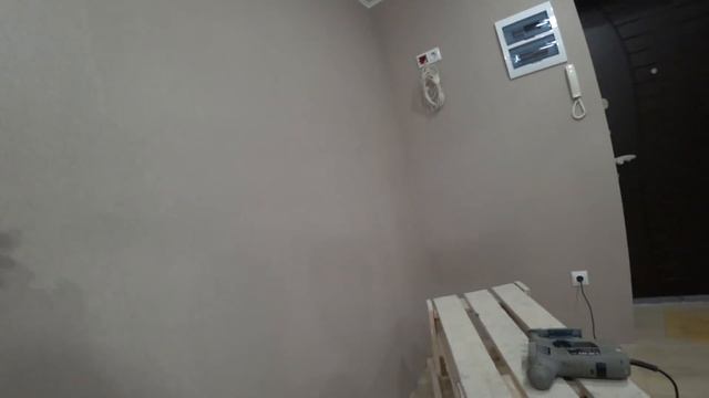 ПОСЛЕДНИЙ УДАР ПО ТРУХЛЯВОМУ) УКЛАДКА ЛАМИНАТА ПО ДИАГОНАЛИ смотреть онлайн