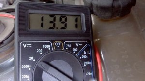 Замер напряжения на клеммах АКБ до и после пуска двигателя Приора