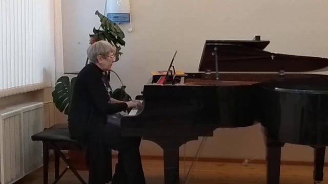 Кормильцева Оля.6 класс.Инструментальное музицирование. М.Глинка.Краковяк. В.Климашевский.Макраме.