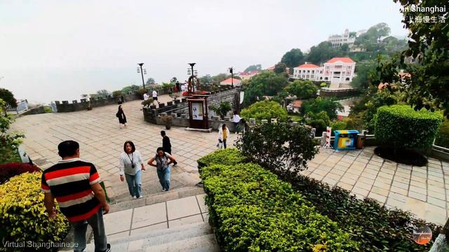 厦门日光岩旅游攻略：探秘福建厦门的自然奇观，Xiamen Sunlight Rock Travel Guide Exploring the Natural Wonders of Xiamen