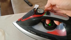 Шум утюга Bosch Sensixx'x DI90 TDI903231A