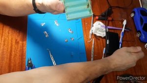 Ремонт детского пианино. Очень простой ремонт. Окисление контактов замена.