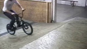 How to Do a BMX Footjam Endo : How to Jam your Foot on a BMX Footjam Endo