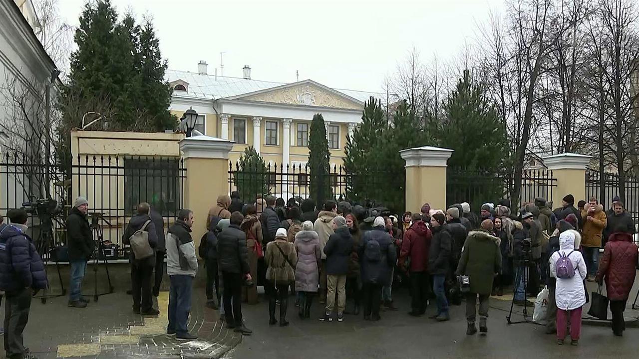 На экспертизу направлены картины, изъятые из Международного центра Рерихов