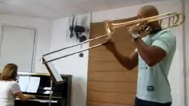 Ferdinand David - Concertino for Trombone, MVT I, II - Phelipe Dias смотреть онлайн