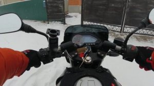 На мотоцикле зимой. Или что лучше: Мотоцикл или Моноколесо зимой? Bajaj Pulsar, kingsong, mten 3