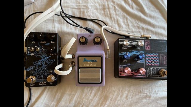 Stereo Chorus Random Vibrato Shootout (Ly Rock Julianna Clone, Ibanez CS9, Shallow Water Clone) смотреть онлайн