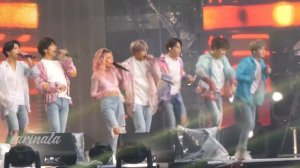 190607 4K- Boy with Luv WITH HALSEY @ BTS 방탄소년단 Speak Yourself Stade de France Paris Concert Fancam