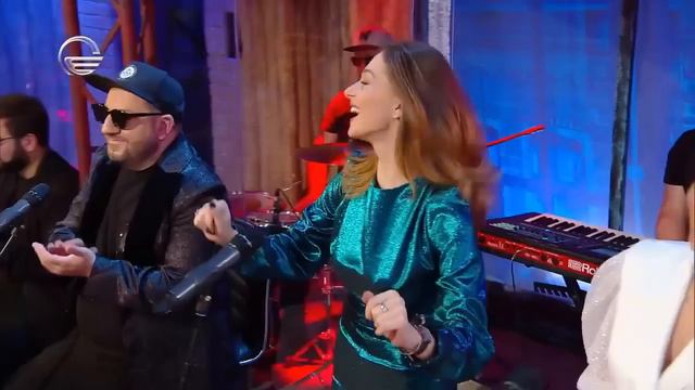 Nino Chkheidze MIKVARDA