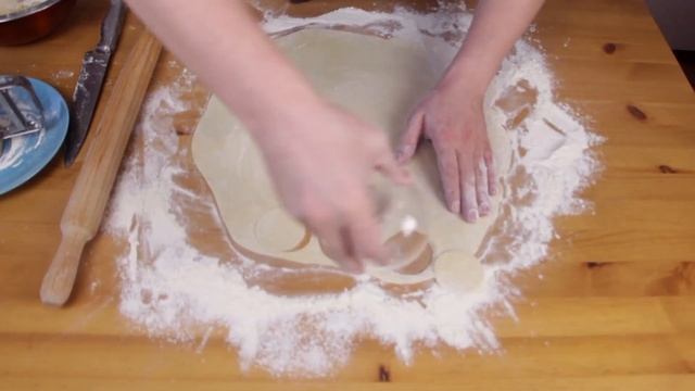 ПЕЛЬМЕНИ ДОМАШНИЕ + СОУС К ПЕЛЬМЕНЯМ