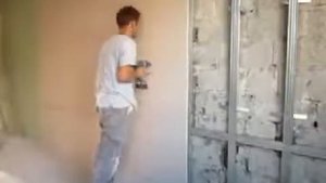 Обшивка стен гипсокартоном в 2 слоя 2 часть