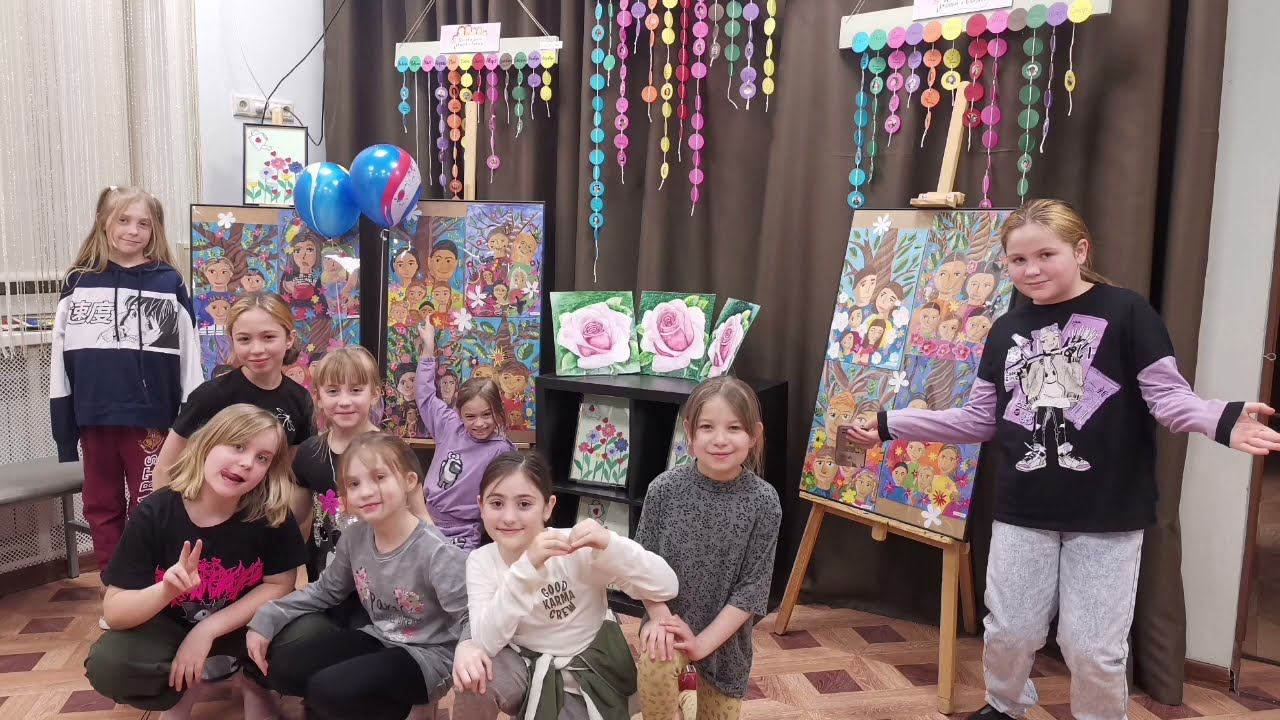 Совместная выставка художественной студии "ИЗОбрази" и студии прикладного творчества "Мир Чудес" смотреть онлайн