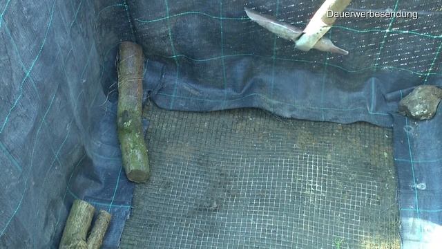 Hochbeet aus Komposter ganz einfach aufbauen und befüllen смотреть онлайн