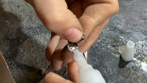 Приспособление для быстрой и удобной замены бегунка на молнии курток,сумок,обуви, своими руками