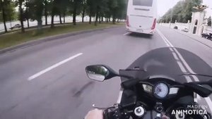 VFR1200 Болт