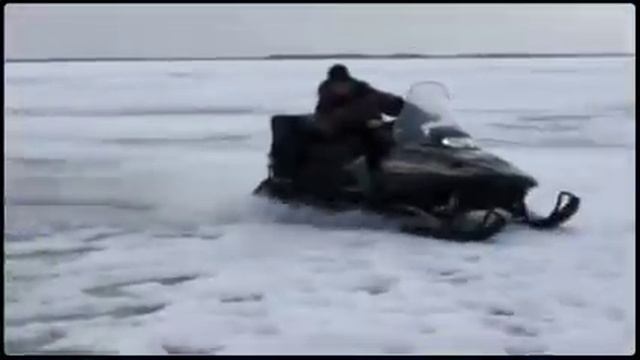 Снегоходы в наледи смотреть онлайн
