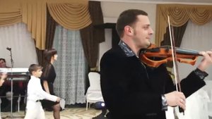 Скрипка Крыма - Рустем Куртмеметов / The magic violin of Crimea Rustem Kurtametov (STL Studio 2011)