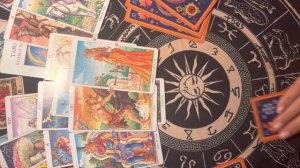 4 Варианта Что у него (неё) с другой другим #таро #расклад #отношения #быаший #бывшая