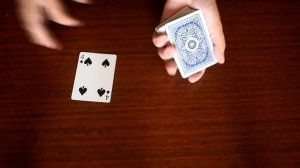 ТОП 3 - ПРОСТЫЕ ФОКУСЫ С КАРТАМИ - ФОКУСЫ С КАРТАМИ И ИХ СЕКРЕТЫ ДЛЯ НАЧИНАЮЩИХ