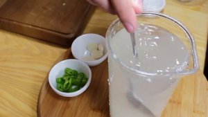 ХРУСТЯЩИЕ ЗАКУСОЧНЫЕ ОГУРЦЫ ЗА СУТКИ /Огурцы быстрого приготовлени\Приготовление малосольных огурцо