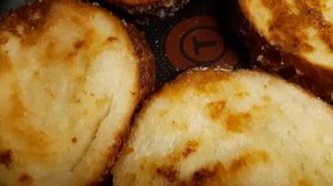 Как пожарить гренки с молоком ? Очень вкусные гренки НямНям ХиХисовет