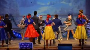 Народный хореографический ансамбль "Талисман"- номер "Новогодний флешмоб" (новогоднее представление