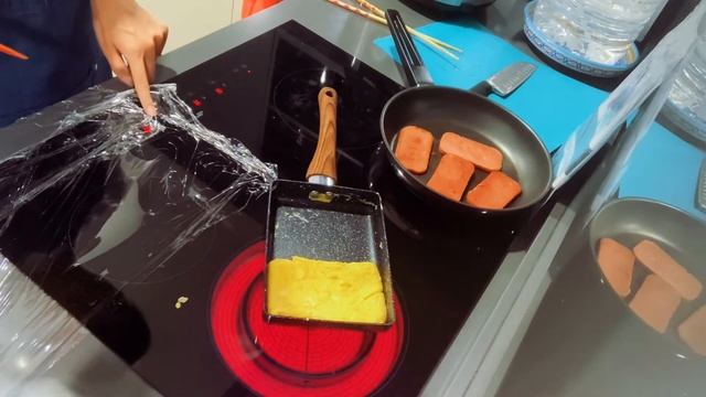 【MAIN】スパムおにぎらず　Rice sandwich Рисовой бутерброд смотреть онлайн