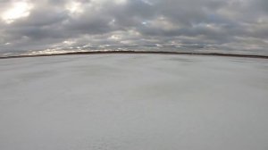 Береговые поиски окуня. Зимняя рыбалка на Ладоге. Ловля окуня на блесну. Зимняя блесна.