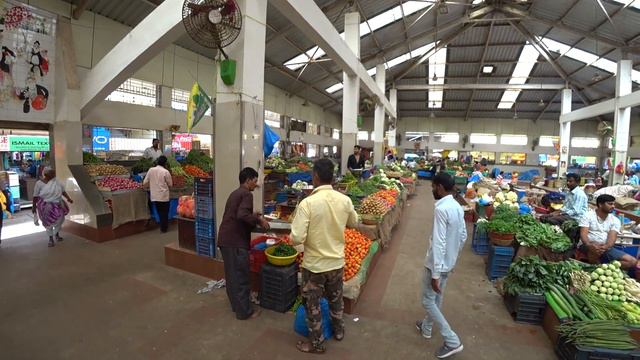 3. ЕДЕМ В  МАПСУ ПЯТНИЧНЫЙ РЫНОК Mapusa. ПОКУПАЕМ БАРАБАН :