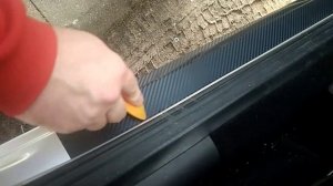 Установка панелей для защиты порогов от царапин и сколов на ладе гранта