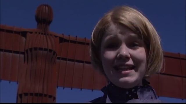 Unit 8   8C Angel of the North - Solutions Elementary 2nd edition Video