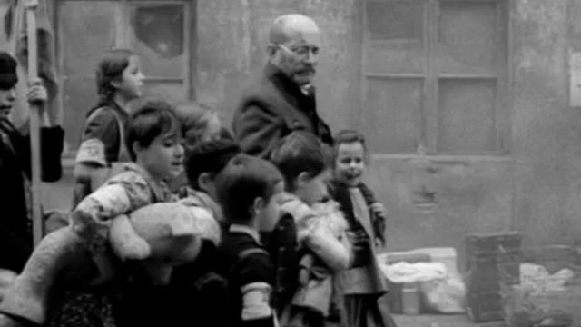 Алексей Терехов -Памяти Януша Корчака смотреть онлайн