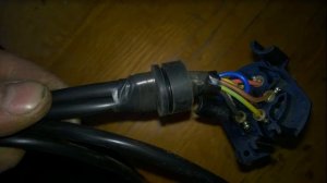 Установка фаркопа Polo Sedan