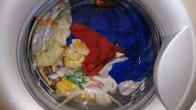 Стирка постельного белья и полотенец/Хлопок 95,1200,суперполоскание,без складок смотреть онлайн