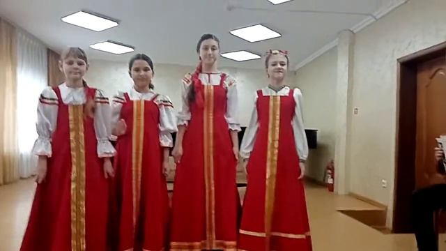 Ансамбль русской народной песни "Свирель" смотреть онлайн