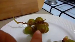 Маринованный Виноград