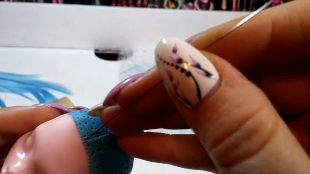 Кукла АНАСТАСИЯ ШПАГИНА vs Хацунэ Мику ООАК Монстер Хай ООАК. Часть 1. Как перепрошить волосы кукле смотреть онлайн