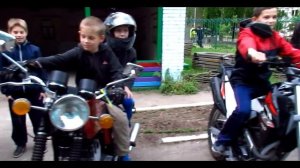 Дети на Мотоцикле!!! Будущие Байкеры ))