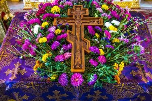 канон животворящему Кресту  Господню.