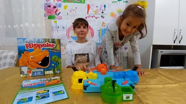 Голодные бегомитики.Детская настольная игра.Веселая игра для детей.Видео для детей. смотреть онлайн