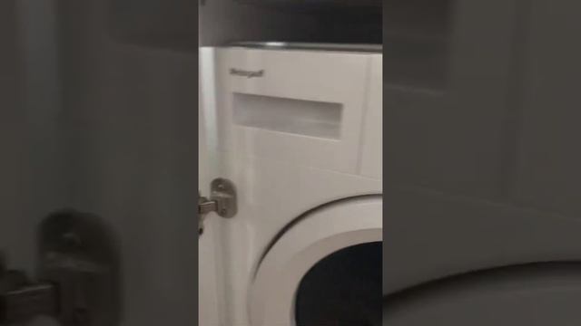 Weissgauff, не рекомендую . Сервиса нет. Продают вот такое!!! смотреть онлайн